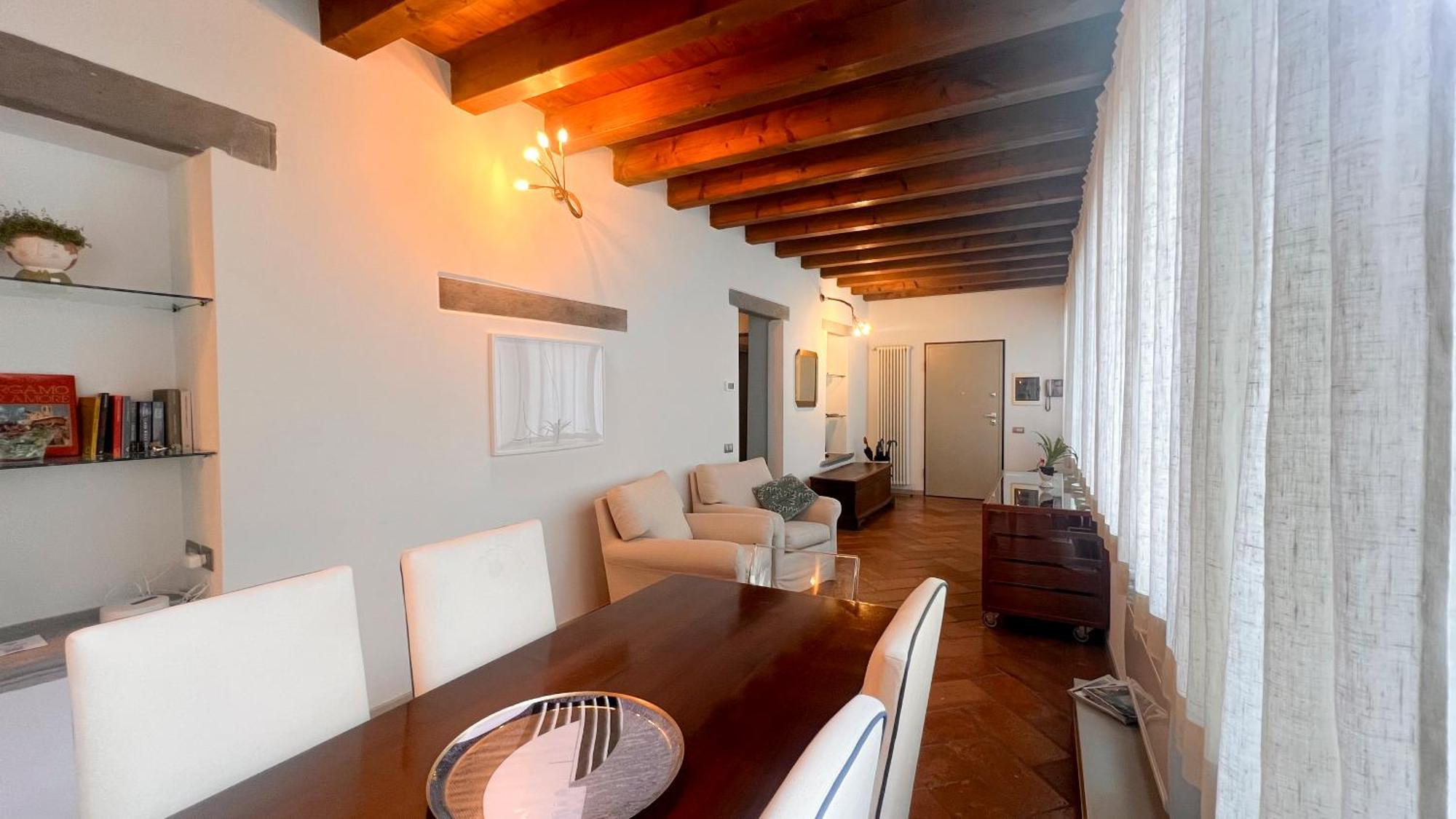 Casa Viola Διαμέρισμα Μπέργκαμο Εξωτερικό φωτογραφία